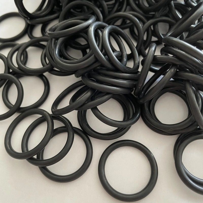 سليكون FKM EPDM NBR O حلقات ، نيتريل مطاط مهرّب O حلقة بأحجام مختلفة
